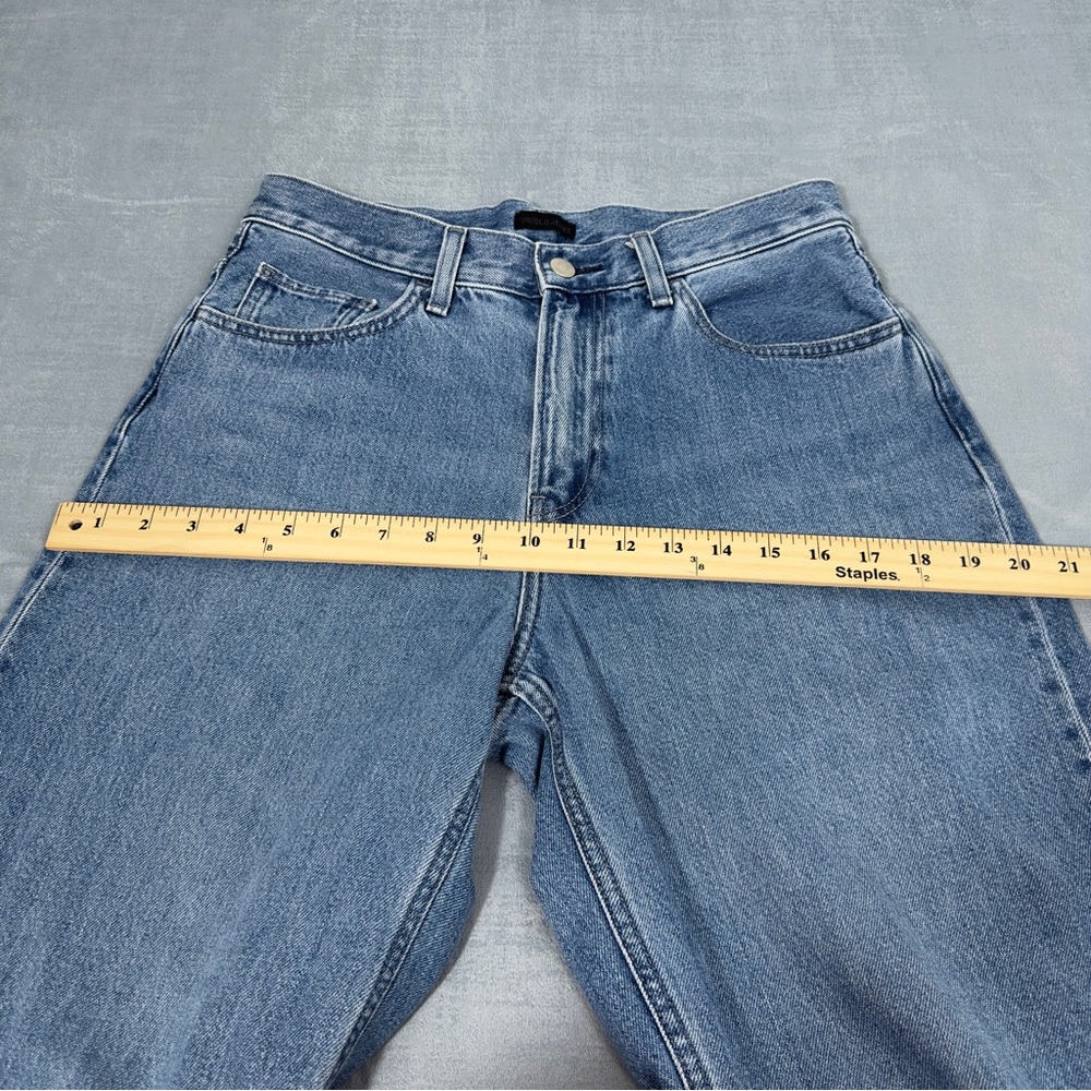 Uniqlo High-Rise Straight Jeans - Light Blue Denim - Picture 15 of 15